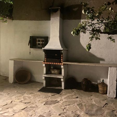 Casadaldeiadalmofala Exteriör bild