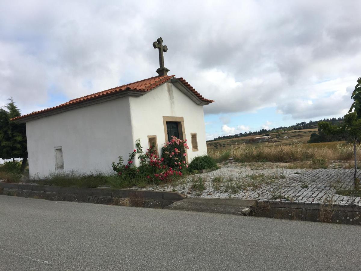 Casadaldeiadalmofala Exteriör bild